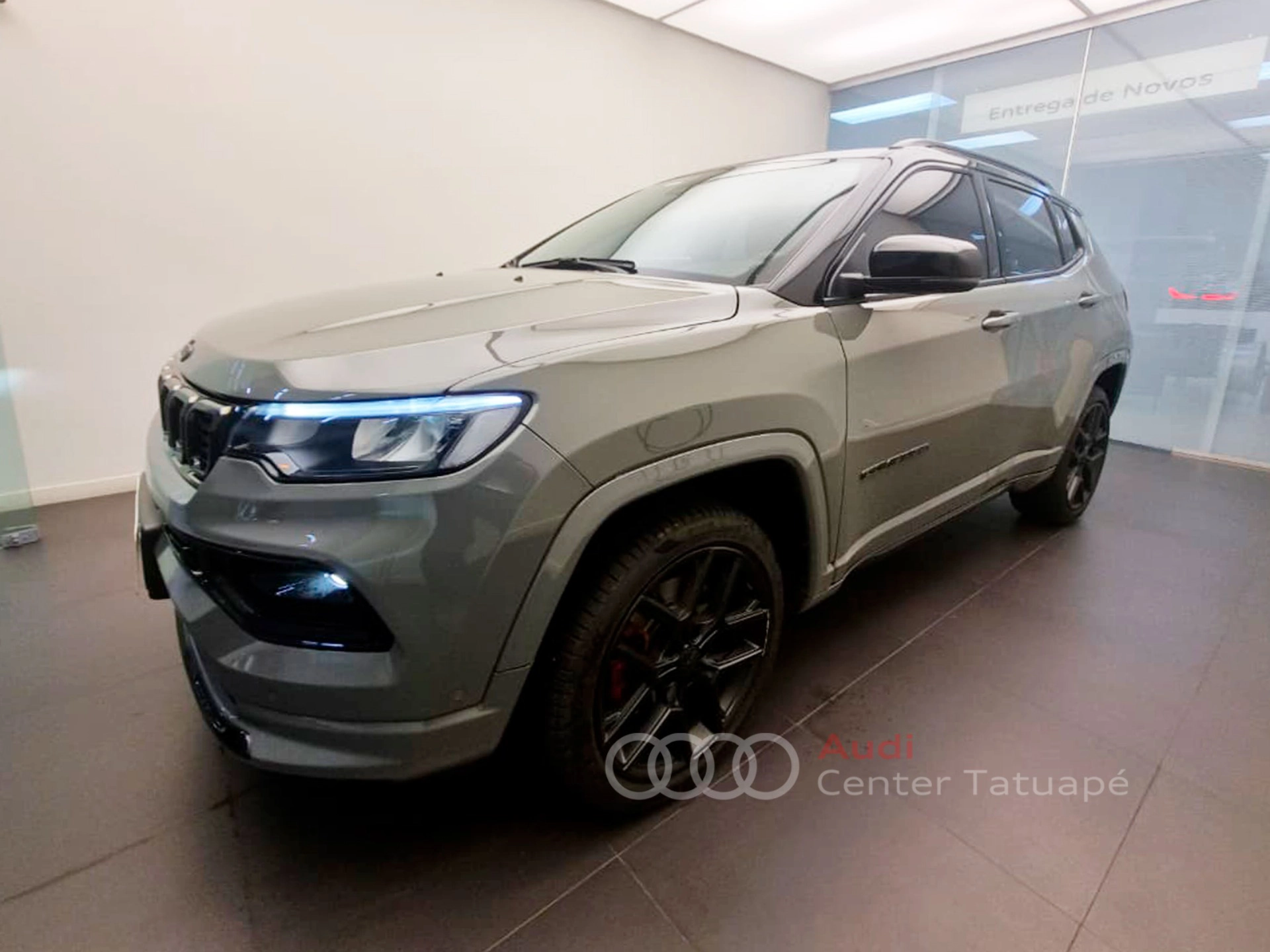 jeep COMPASS 2.0 HURRICANE 4 TURBO GASOLINA BLACKHAWK AT9 2025