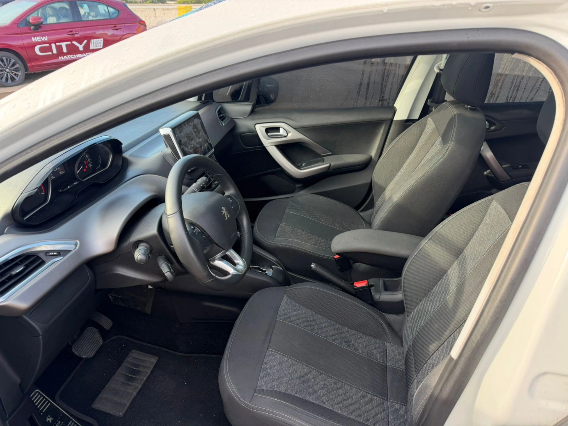 peugeot 208 1.6 GRIFFE 16V FLEX 4P AUTOMÁTICO 201910