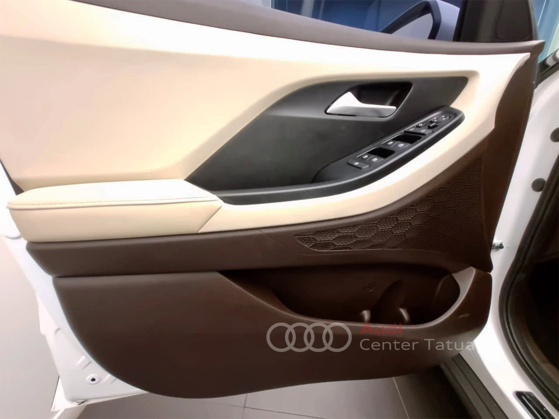 hyundai CRETA 2.0 FLEX ULTIMATE AUTOMÁTICO 20238
