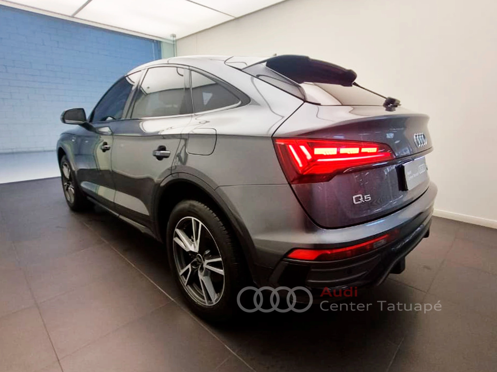 audi Q5 2.0 55 TFSIE PHEV SPORTBACK PERFORMANCE BLACK QUATTRO S TRONIC 20235