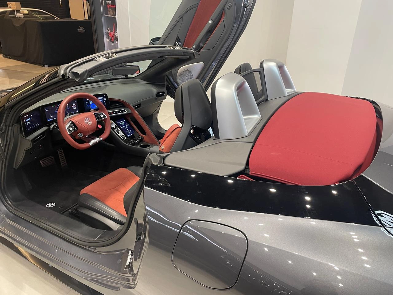 MG-CYBERSTER-77 KW ELÉTRICO GT AWD
