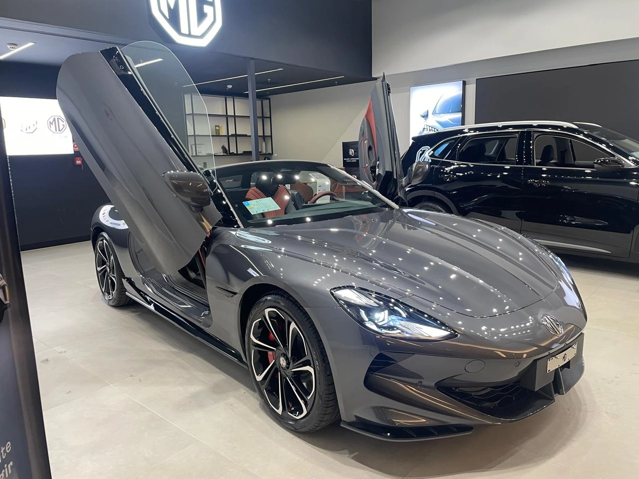 MG-CYBERSTER-77 KW ELÉTRICO GT AWD