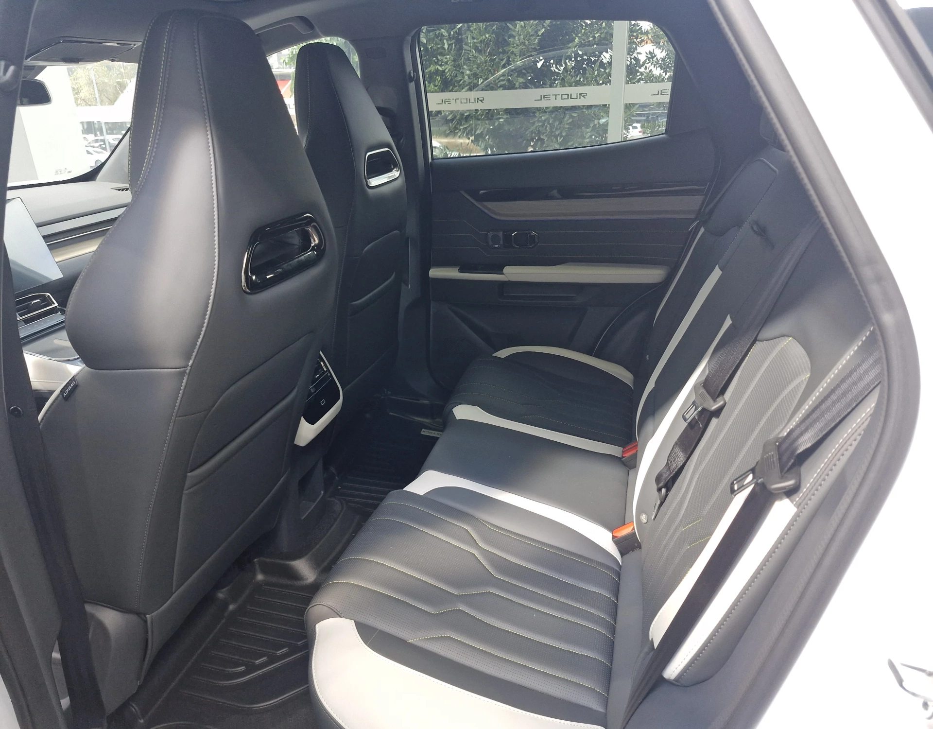 jetour S06 1.5 TGDI PHEV PREMIUM DHT 20267