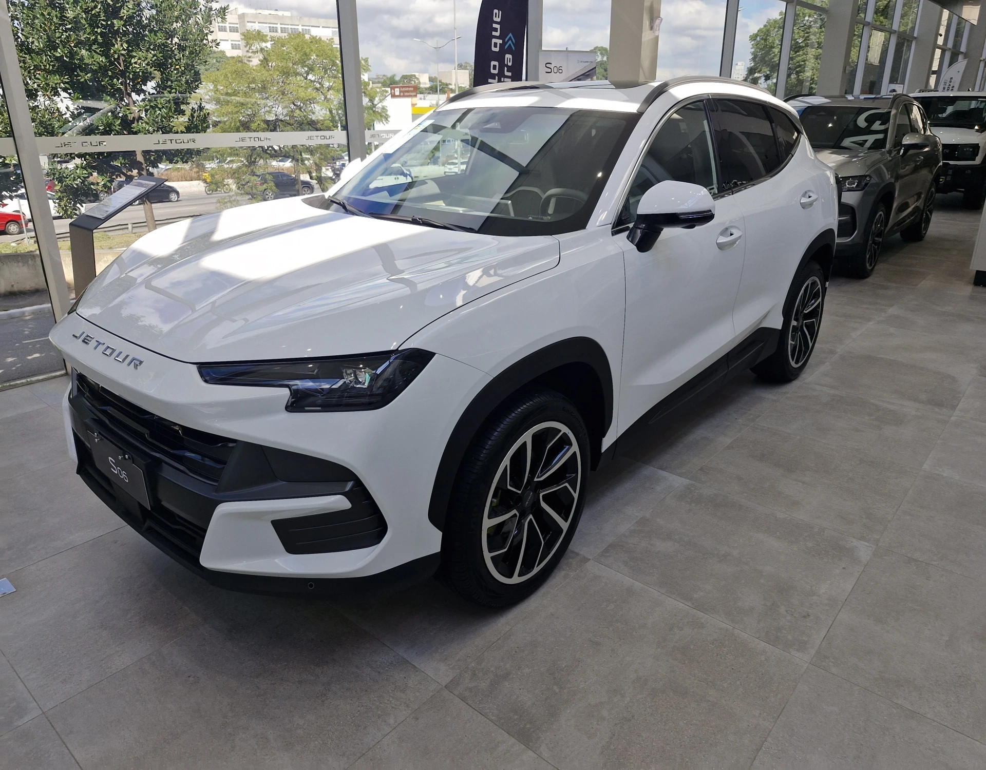 jetour S06 1.5 TGDI PHEV PREMIUM DHT 20261