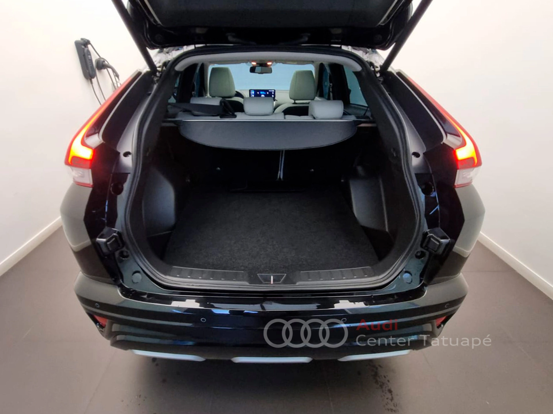 mitsubishi ECLIPSE CROSS 1.5 MIVEC TURBO GASOLINA HPE-S CVT 20266