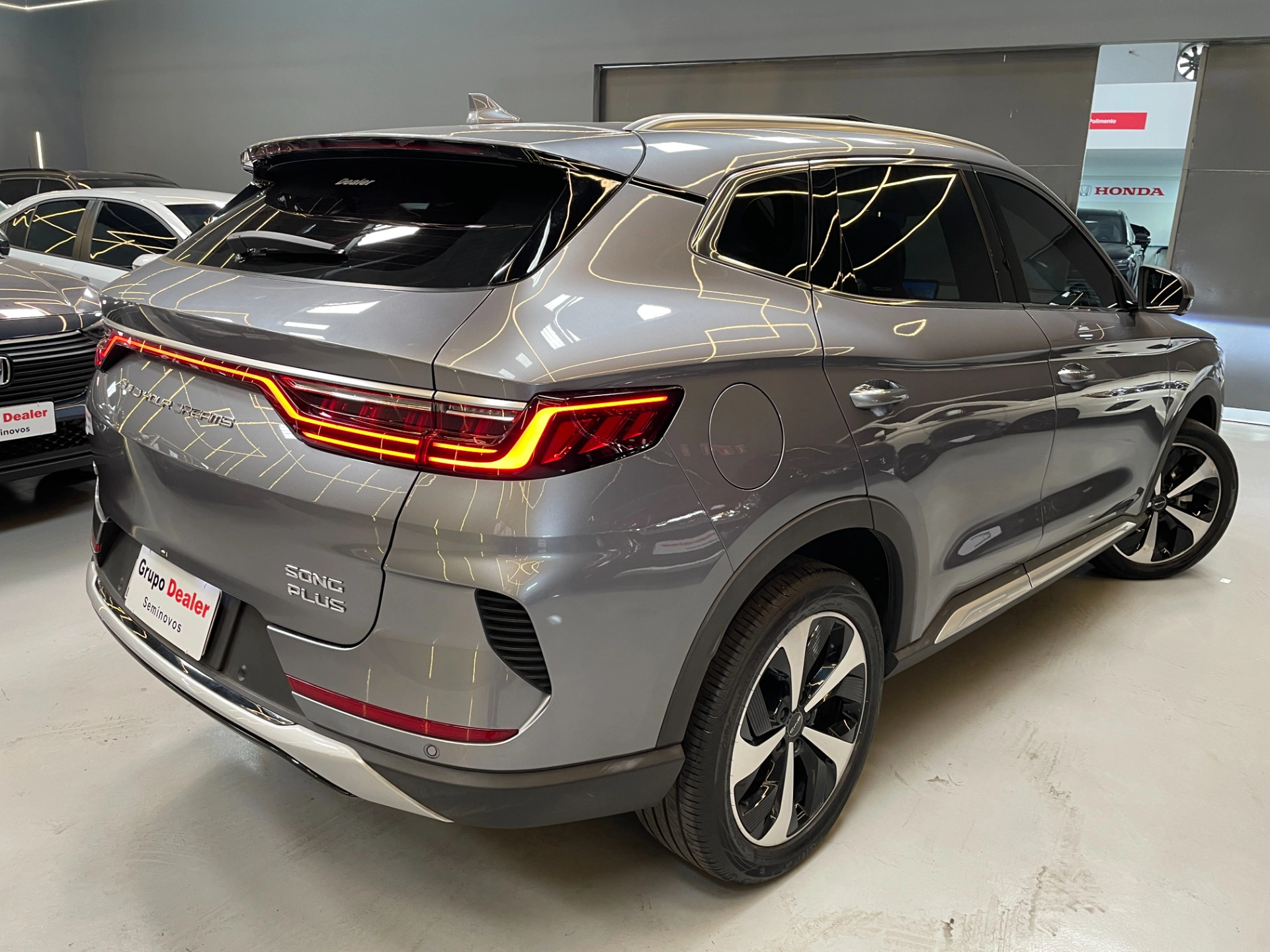 byd SONG PLUS 1.5 DM-I HÍBRIDO AUTOMÁTICO 20243