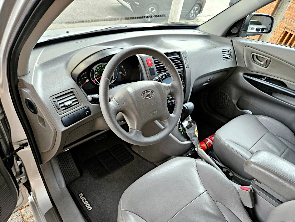hyundai TUCSON 2.0 MPFI GLS 16V 143CV 2WD FLEX 4P AUTOMÁTICO 201515