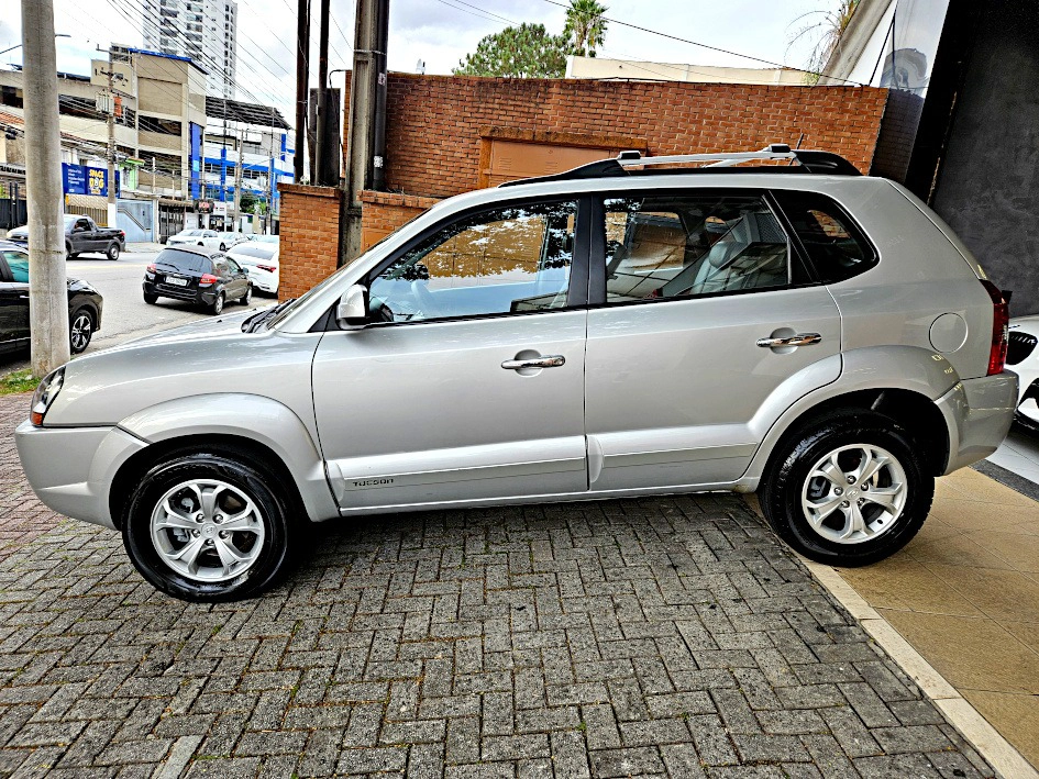 hyundai TUCSON 2.0 MPFI GLS 16V 143CV 2WD FLEX 4P AUTOMÁTICO 201517