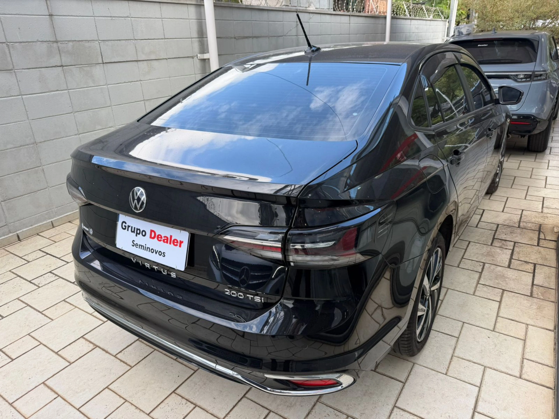 volkswagen VIRTUS 1.0 200 TSI HIGHLINE AUTOMÁTICO 20243