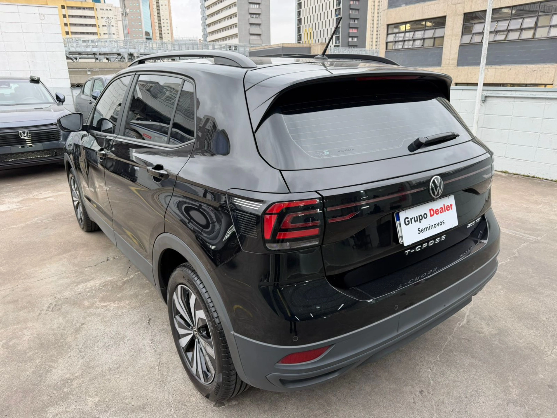 volkswagen T-CROSS 1.0 200 TSI TOTAL FLEX AUTOMÁTICO 20235