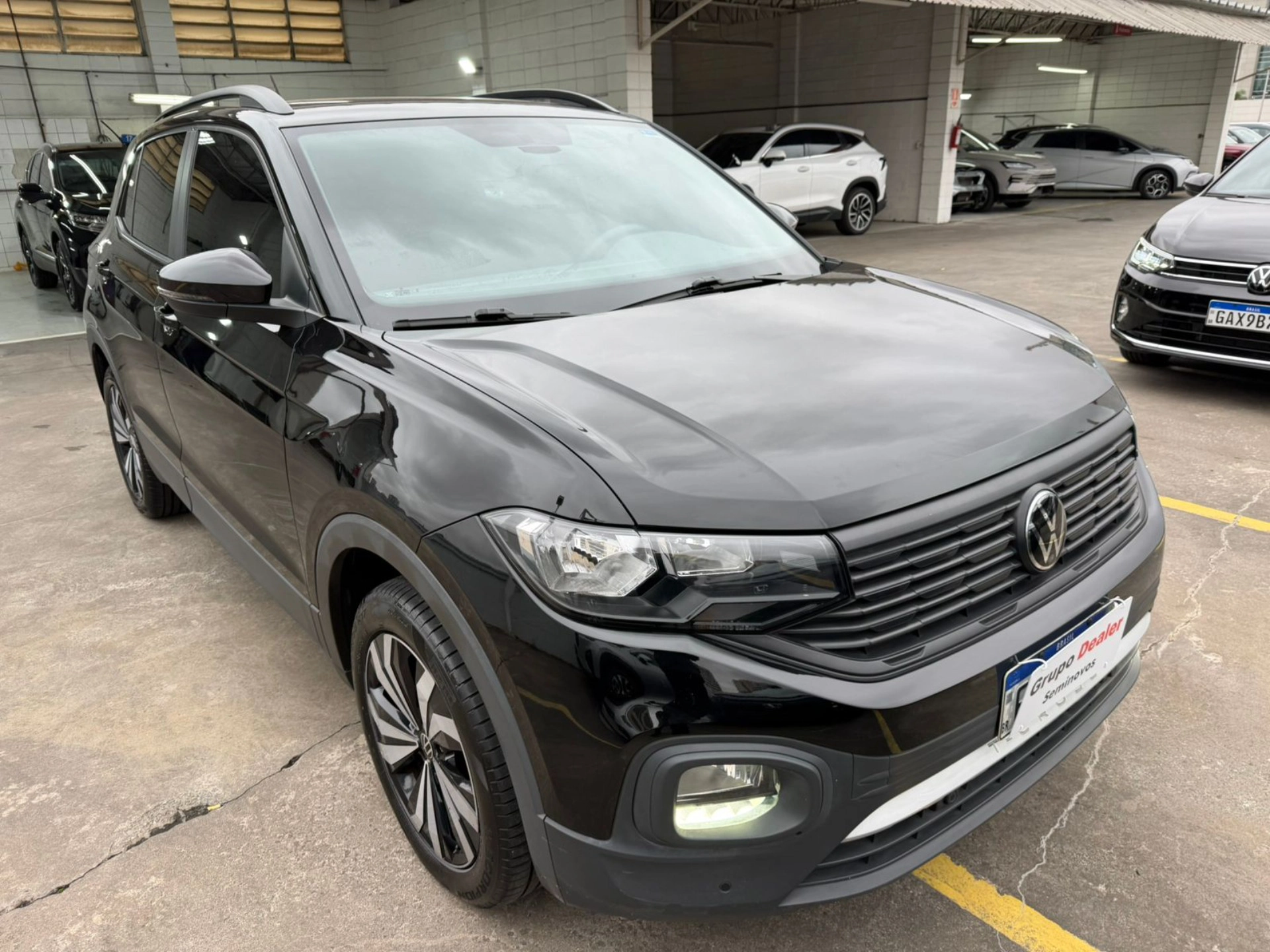 volkswagen T-CROSS 1.0 200 TSI TOTAL FLEX AUTOMÁTICO 20232
