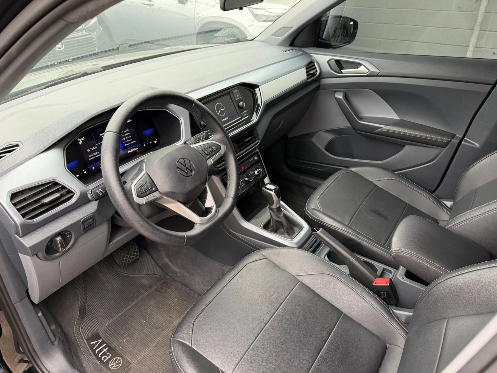 volkswagen T-CROSS 1.0 200 TSI TOTAL FLEX AUTOMÁTICO 20239