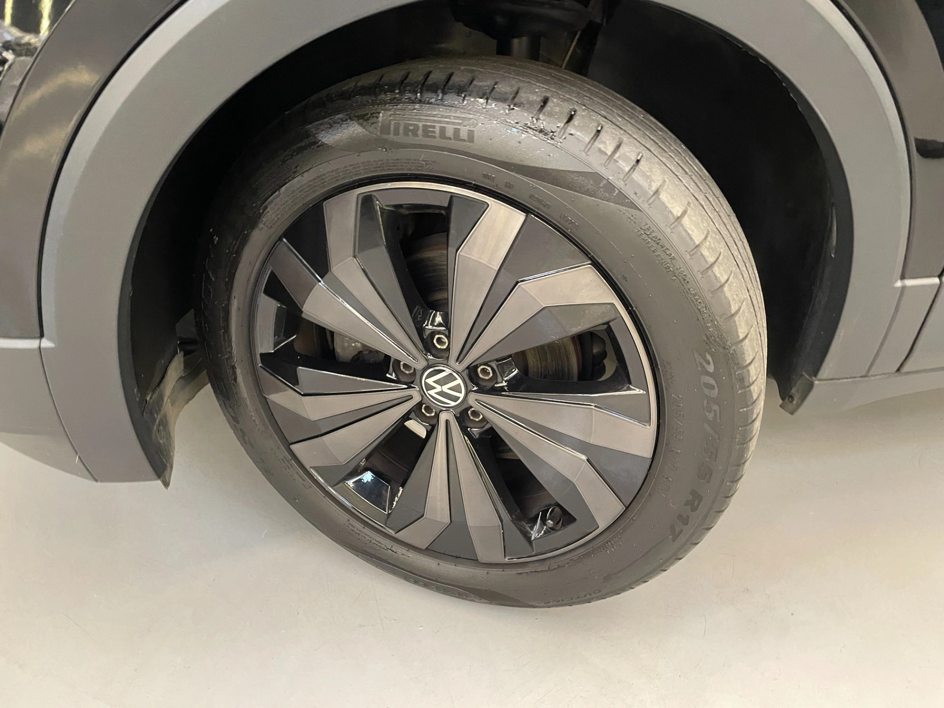 volkswagen T-CROSS 1.0 200 TSI TOTAL FLEX THE TOWN AUTOMÁTICO 202410