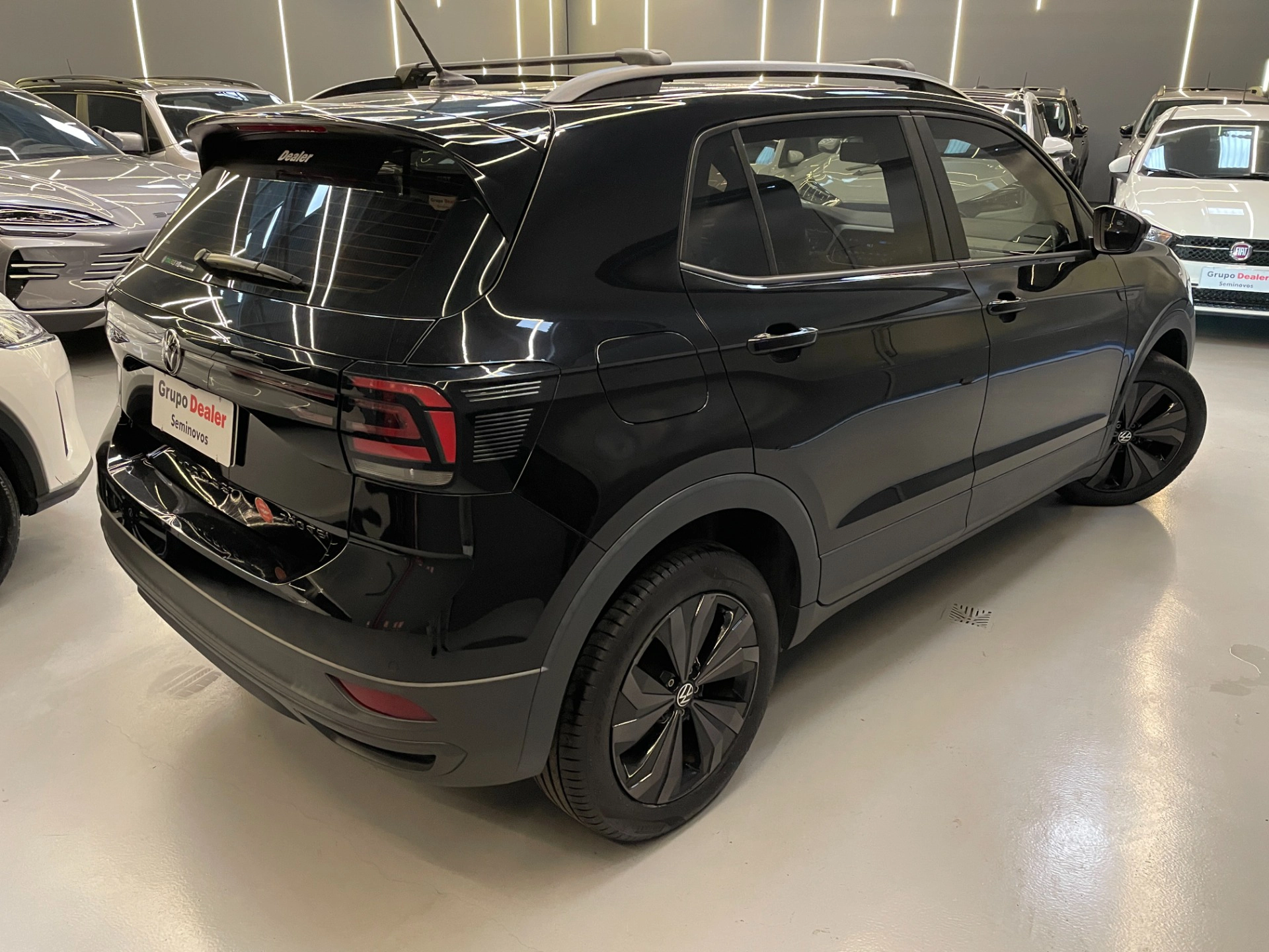 volkswagen T-CROSS 1.0 200 TSI TOTAL FLEX THE TOWN AUTOMÁTICO 20245