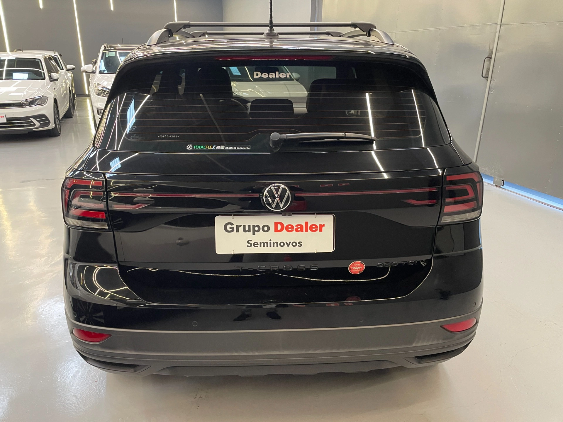 volkswagen T-CROSS 1.0 200 TSI TOTAL FLEX THE TOWN AUTOMÁTICO 20247