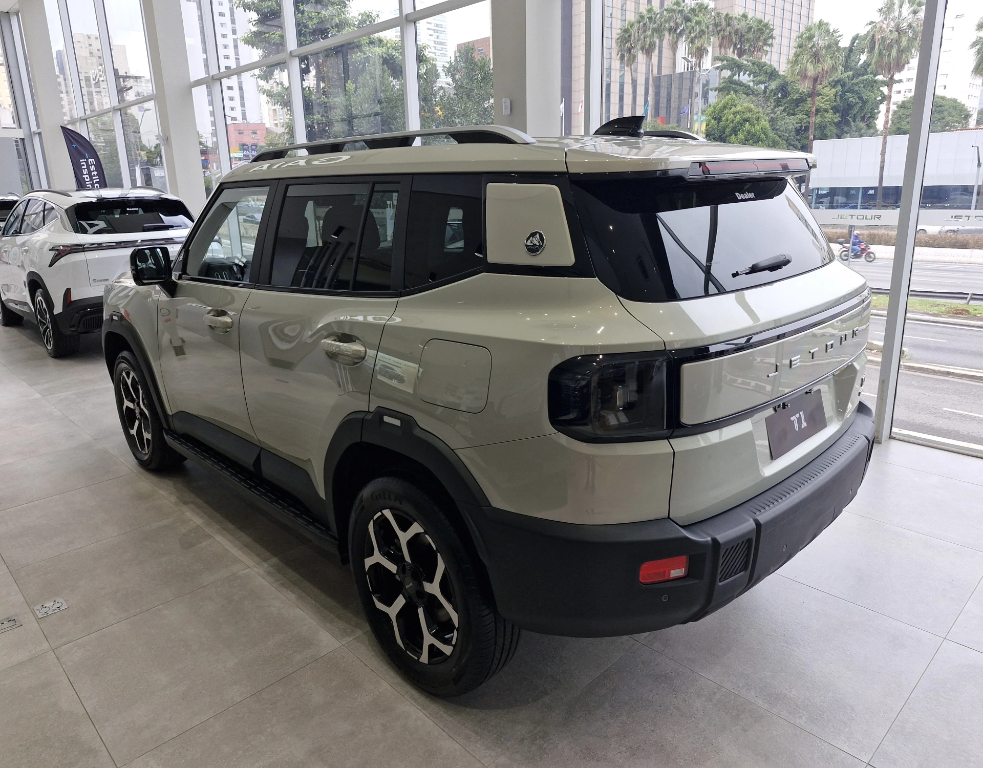 jetour T1 1.5 TGDI PHEV PREMIUM DHT 20275