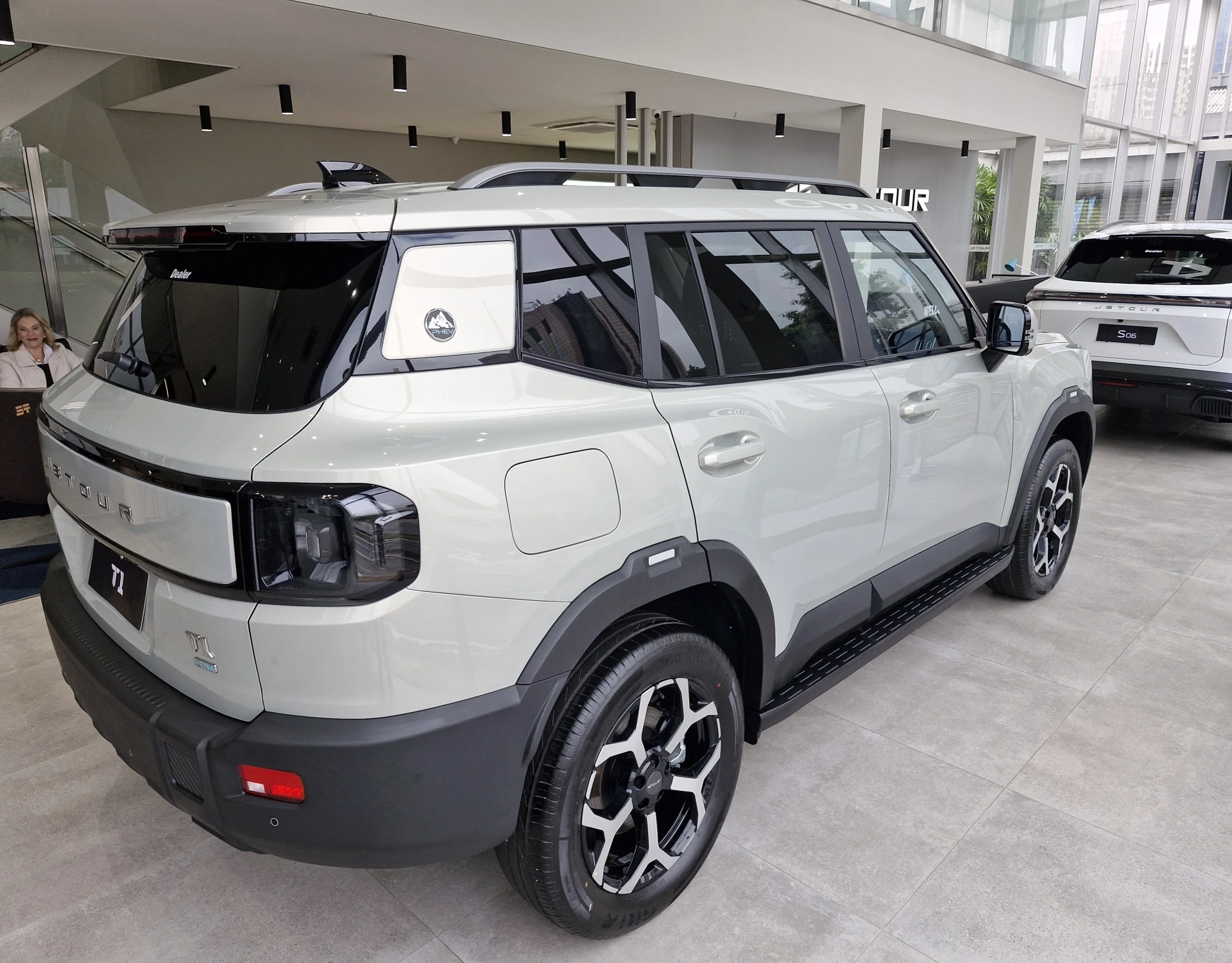 jetour T1 1.5 TGDI PHEV PREMIUM DHT 20274