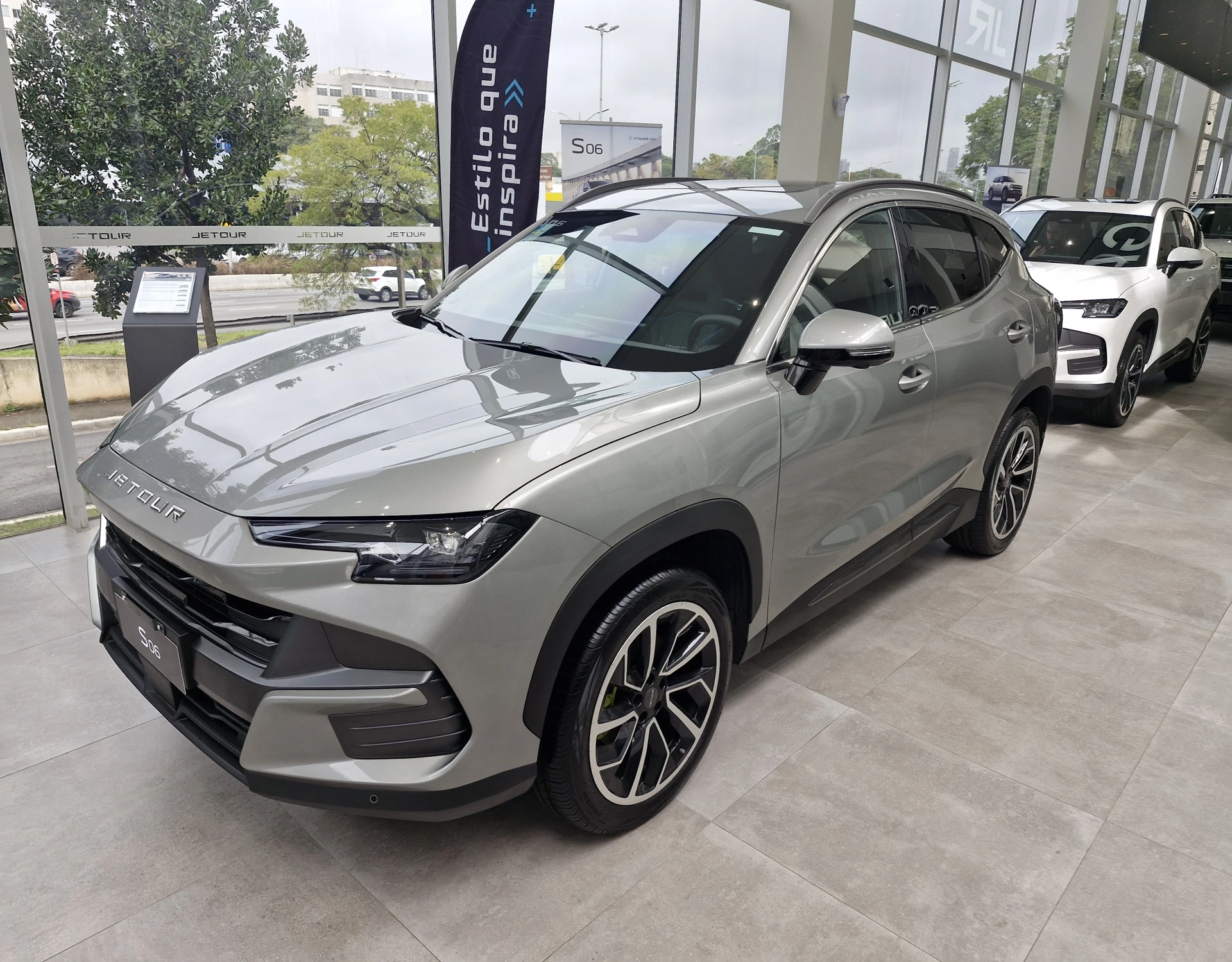 jetour S06 1.5 TGDI PHEV PREMIUM DHT 20262