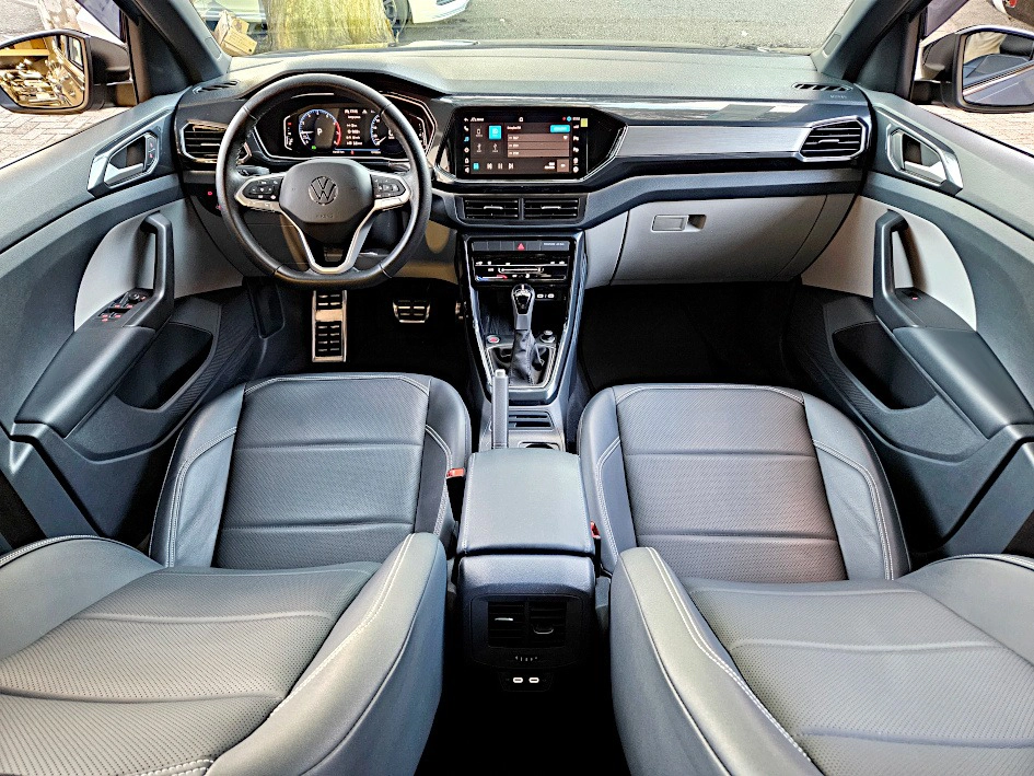 volkswagen T-CROSS 1.4 250 TSI TOTAL FLEX HIGHLINE AUTOMÁTICO 20245