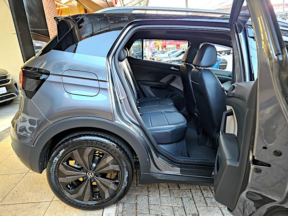 volkswagen T-CROSS 1.4 250 TSI TOTAL FLEX HIGHLINE AUTOMÁTICO 202412