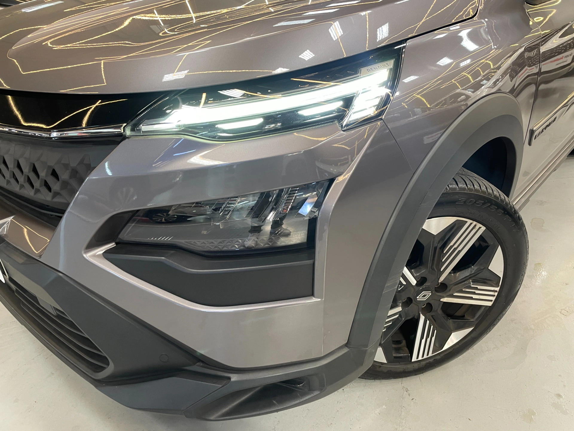 renault KARDIAN 1.0 TCE FLEX TECHNO EDC 20253