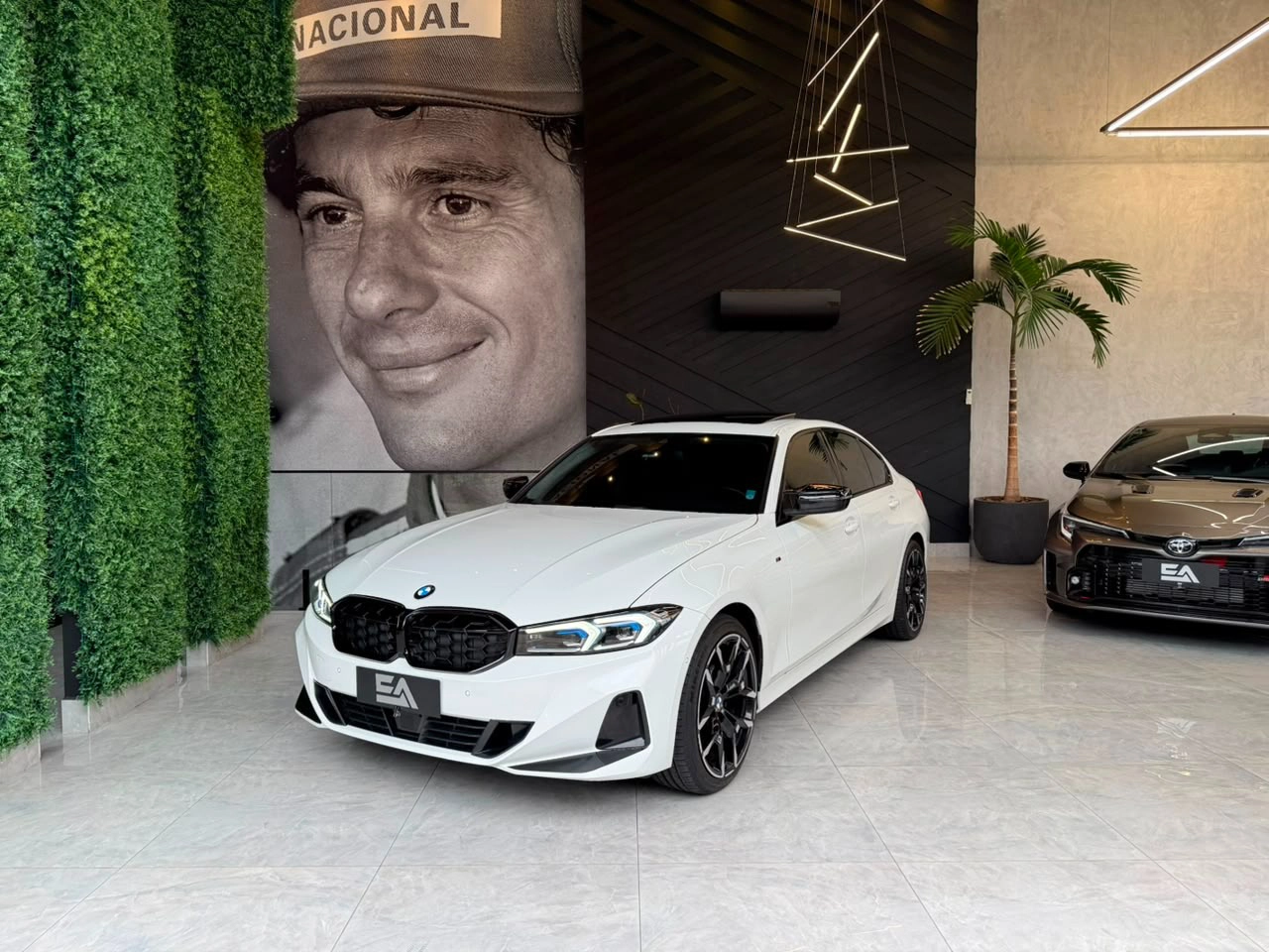 BMW 320I
