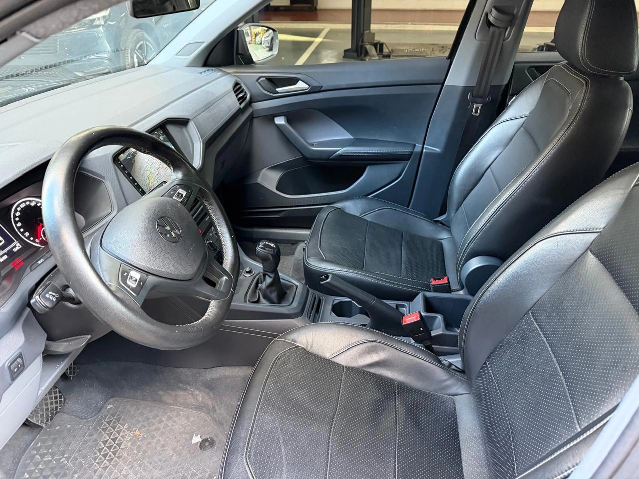 volkswagen T-CROSS 1.0 200 TSI TOTAL FLEX AUTOMÁTICO 20226