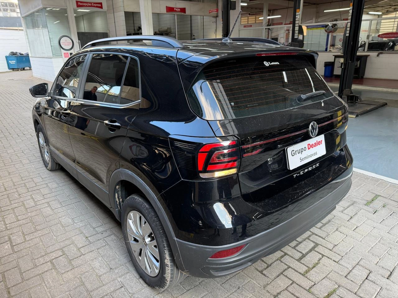 volkswagen T-CROSS 1.0 200 TSI TOTAL FLEX AUTOMÁTICO 20225