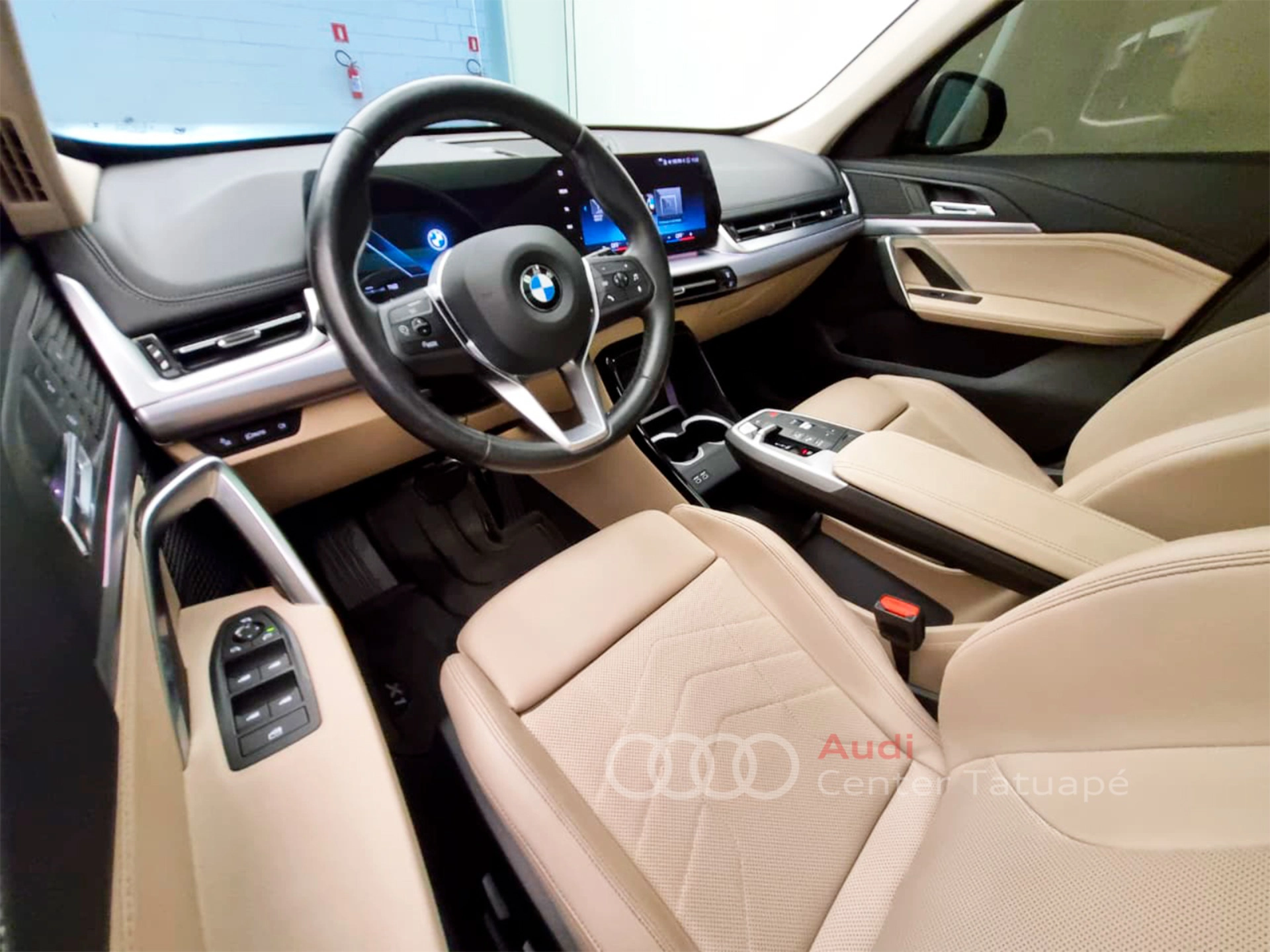 bmw X1 2.0 16V TURBO GASOLINA SDRIVE20I X-LINE STEPTRONIC 202310