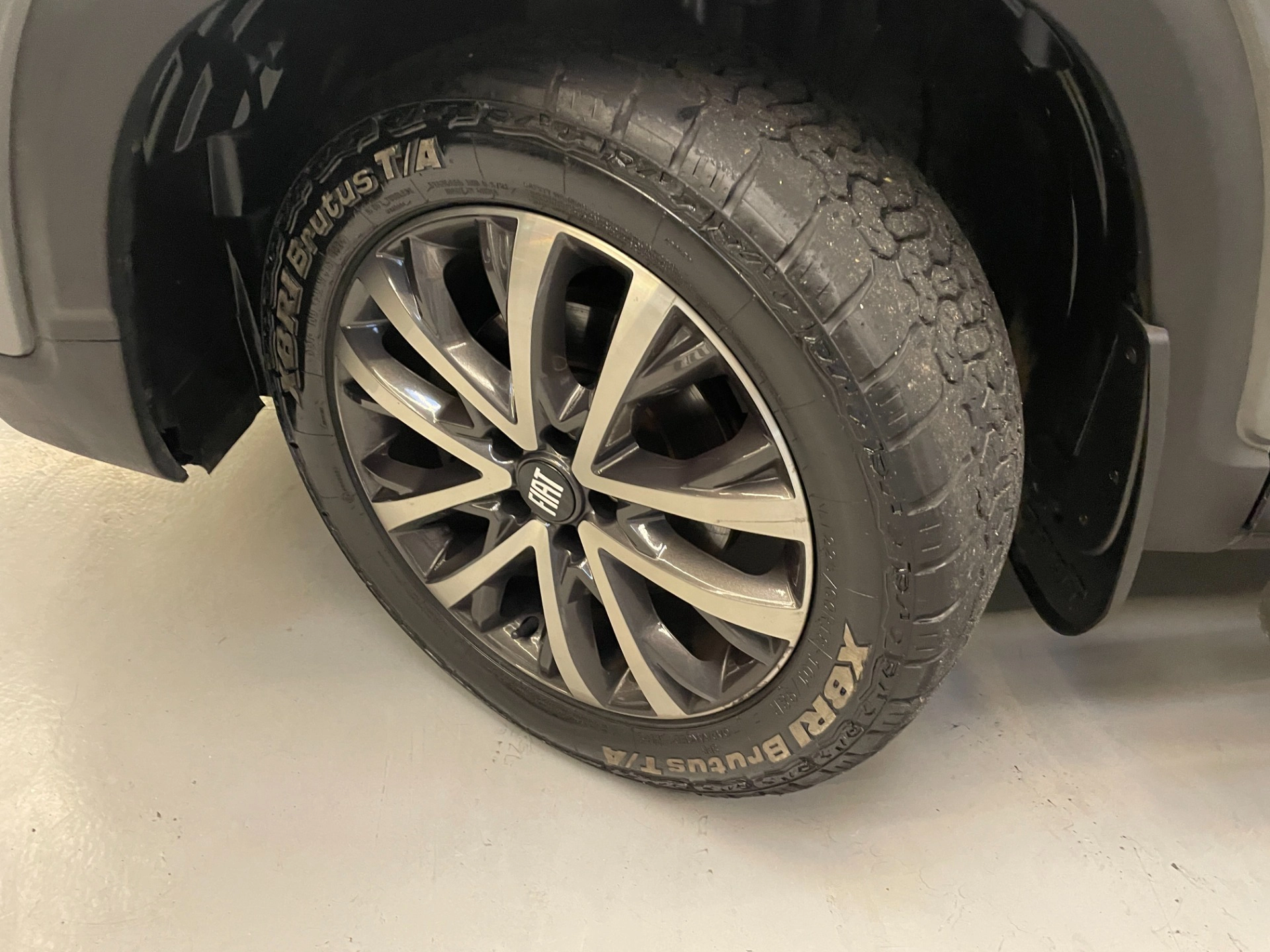 fiat TORO 2.0 16V TURBO DIESEL RANCH 4WD AT9 202310