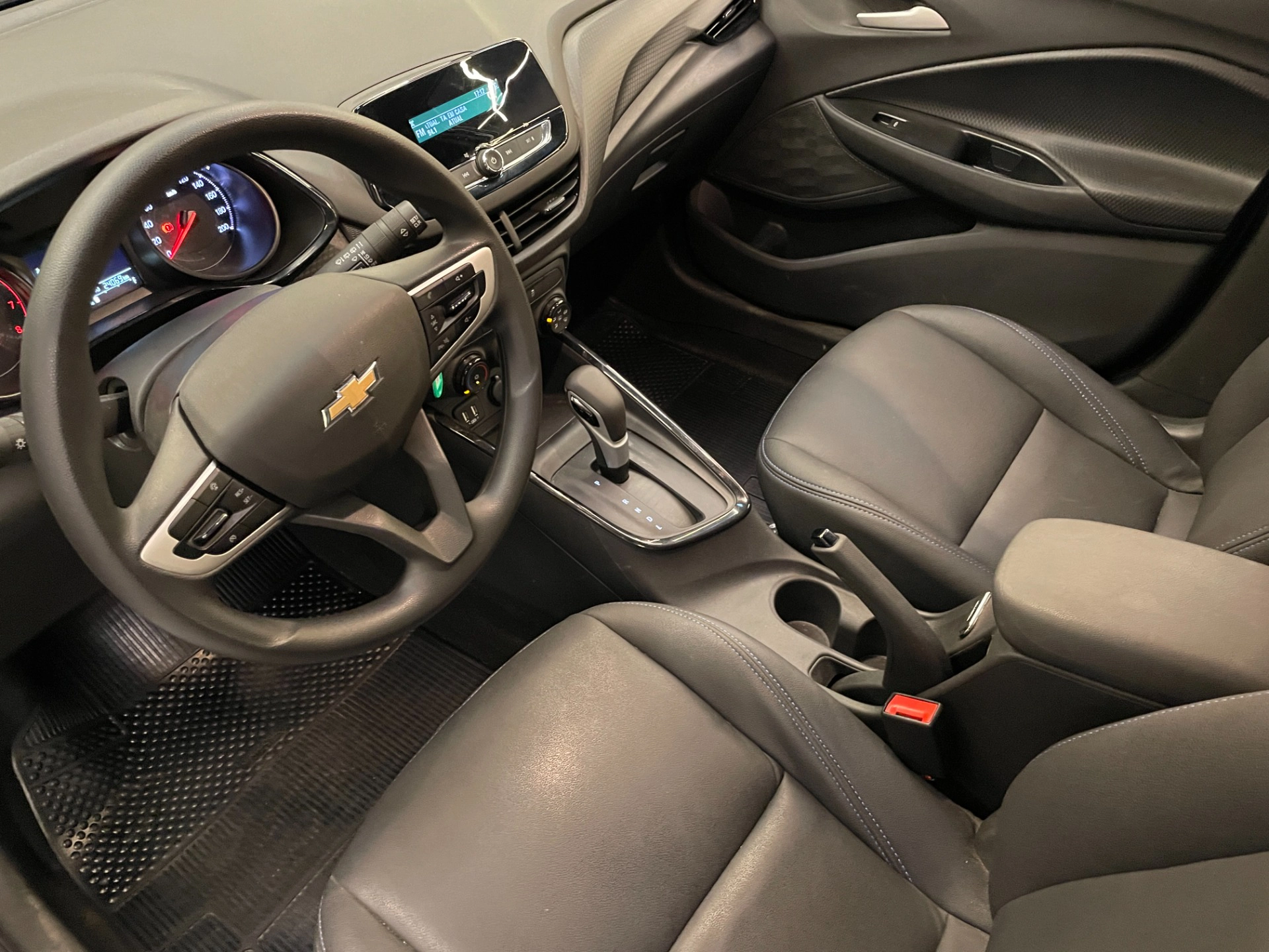 chevrolet ONIX 1.0 TURBO FLEX AUTOMÁTICO 202513