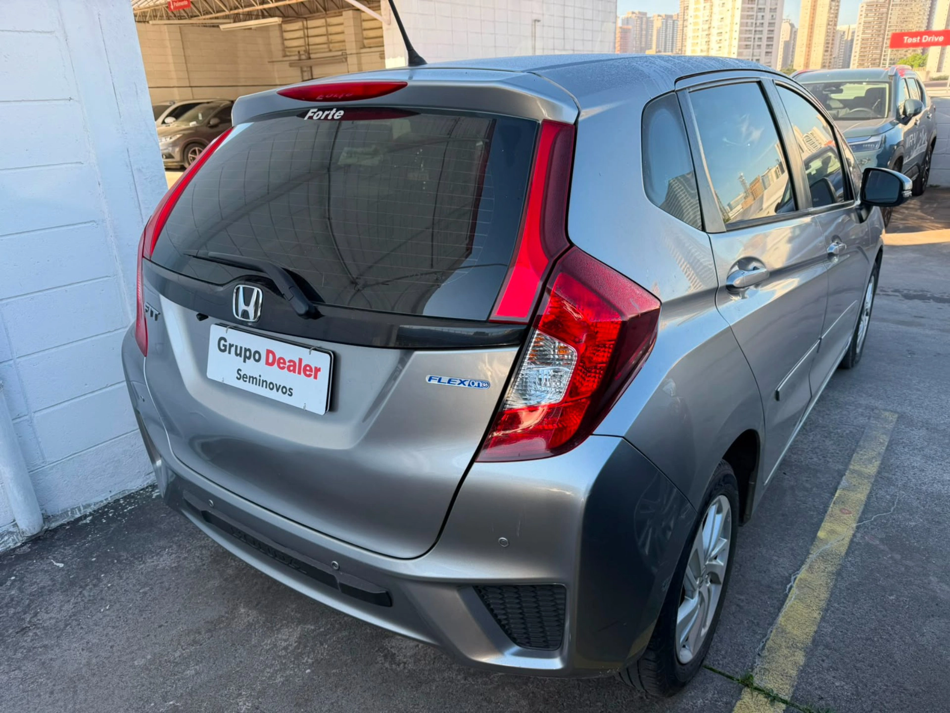 honda FIT 1.5 LX 16V FLEX 4P AUTOMÁTICO 20153