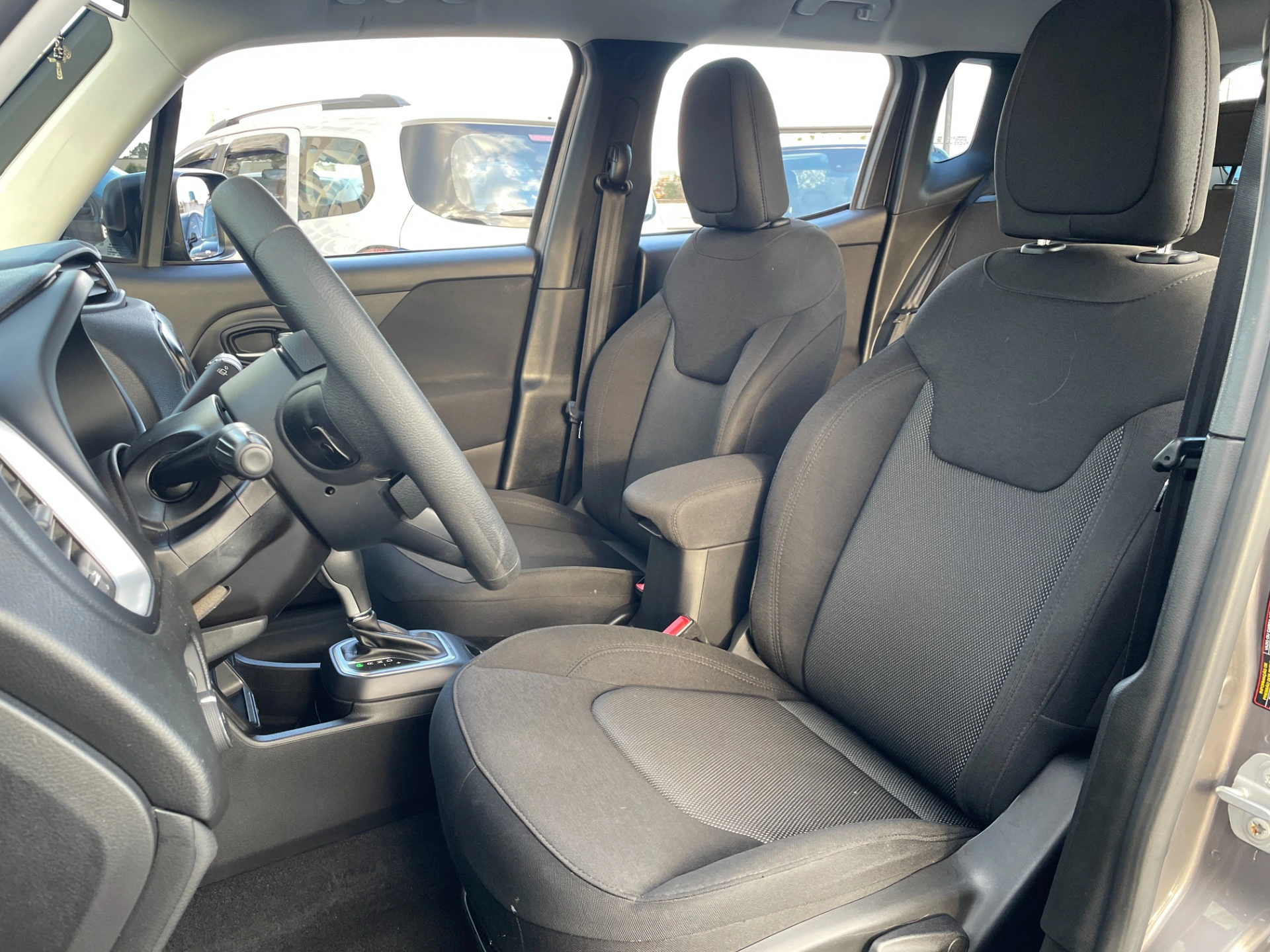 jeep RENEGADE 1.8 16V FLEX SPORT 4P AUTOMÁTICO 201913