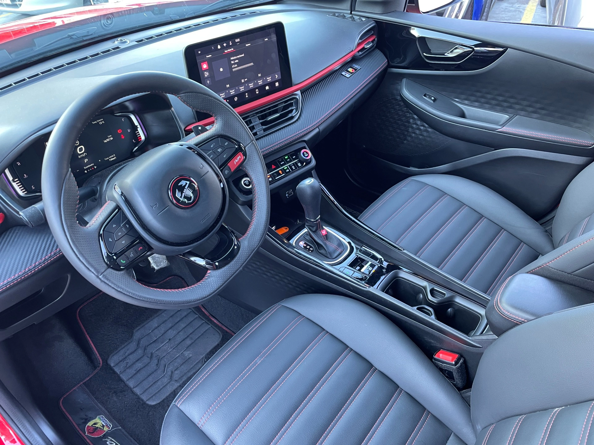fiat FASTBACK 1.3 TURBO 270 FLEX ABARTH AT6 202412