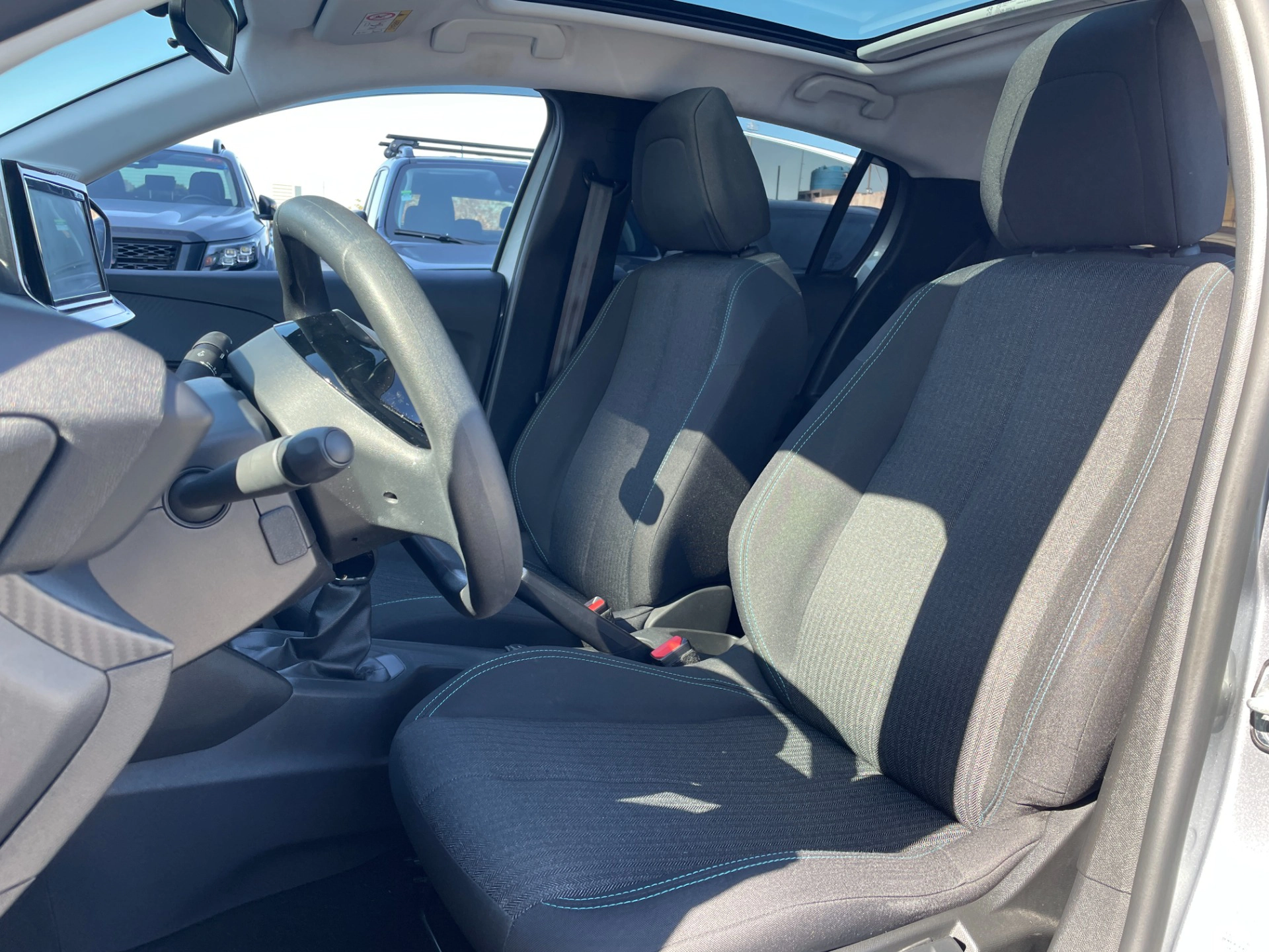 peugeot 208 1.0 FIREFLY FLEX STYLE MANUAL 202317