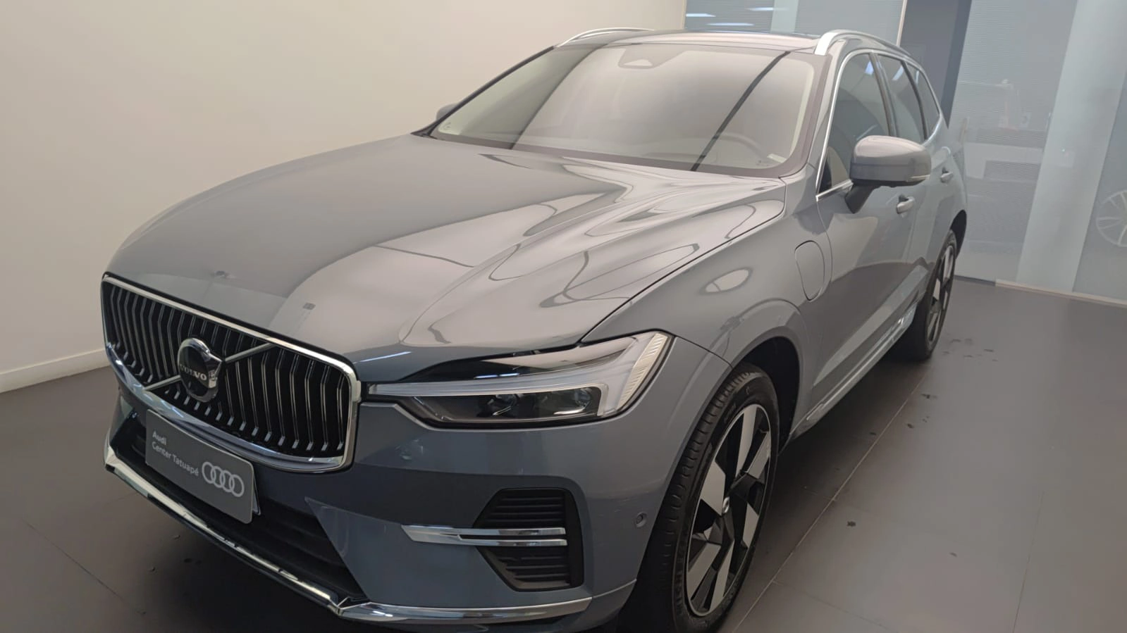 volvo XC60 2.0 T8 RECHARGE ULTIMATE AWD GEARTRONIC 20240