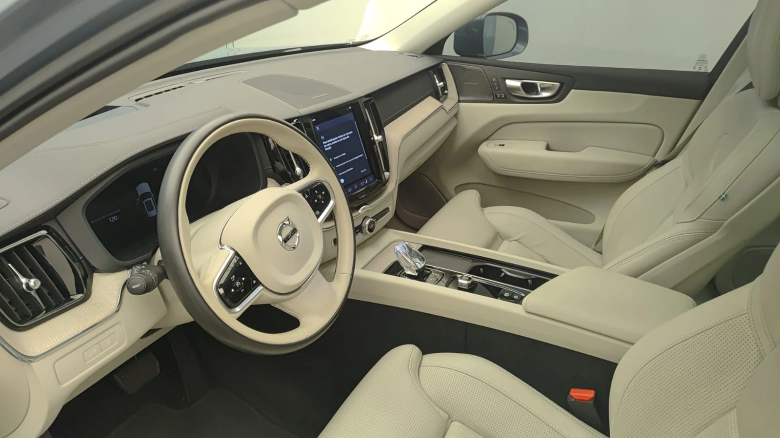 volvo XC60 2.0 T8 RECHARGE ULTIMATE AWD GEARTRONIC 20246