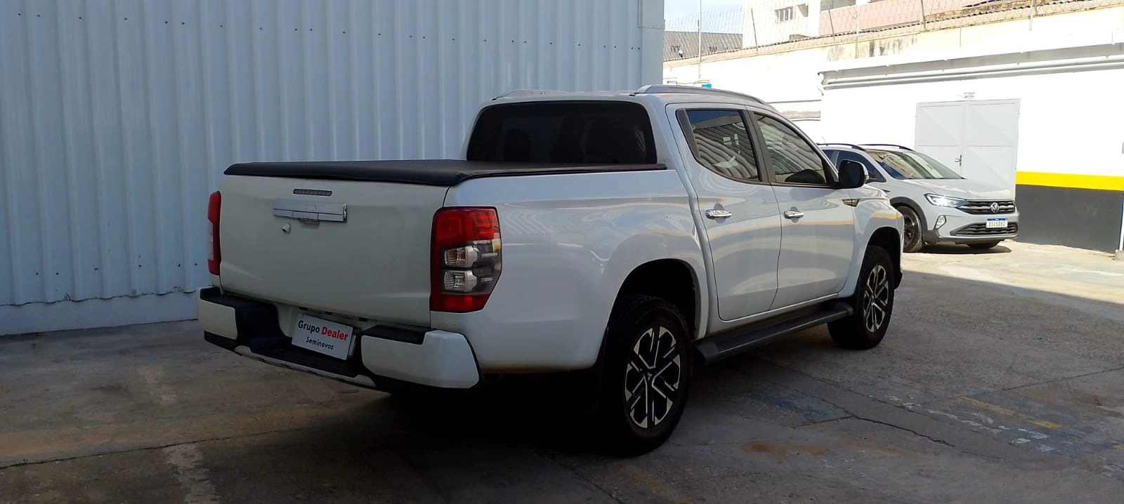 mitsubishi L200 TRITON 2.4 16V TURBO DIESEL SPORT HPE-S CD 4P 4X4 AUTOMÁTICO 20248