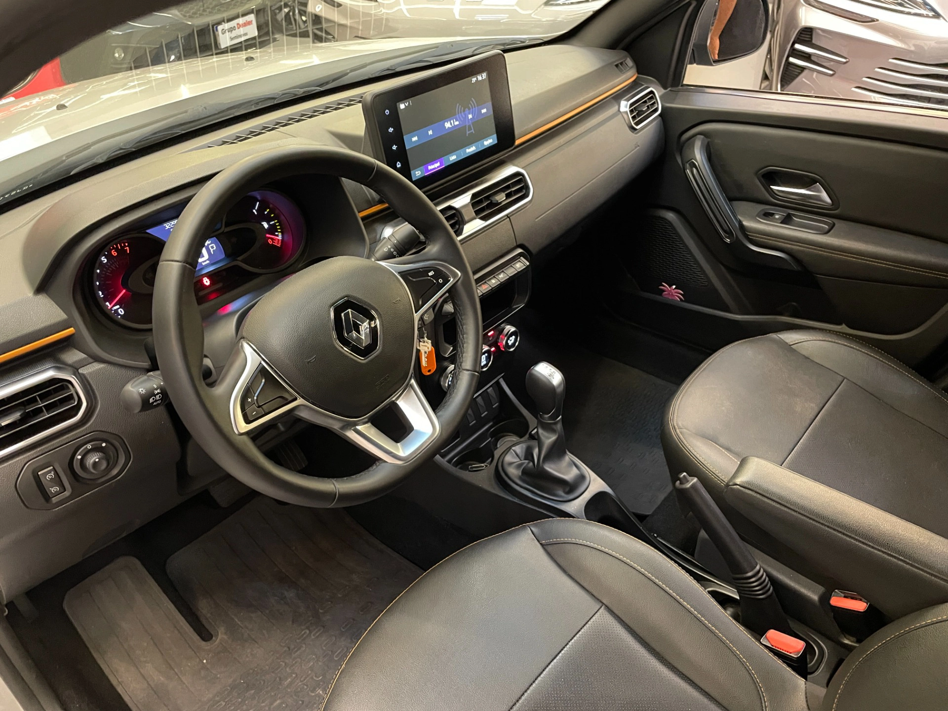 renault OROCH 1.3 TCE FLEX OUTSIDER X-TRONIC 202413