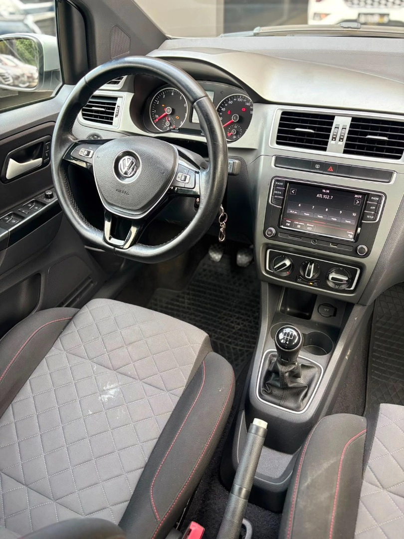 Volkswagen Fox 1.6 MSI Total Flex Xtreme 4P Manual - foto 13