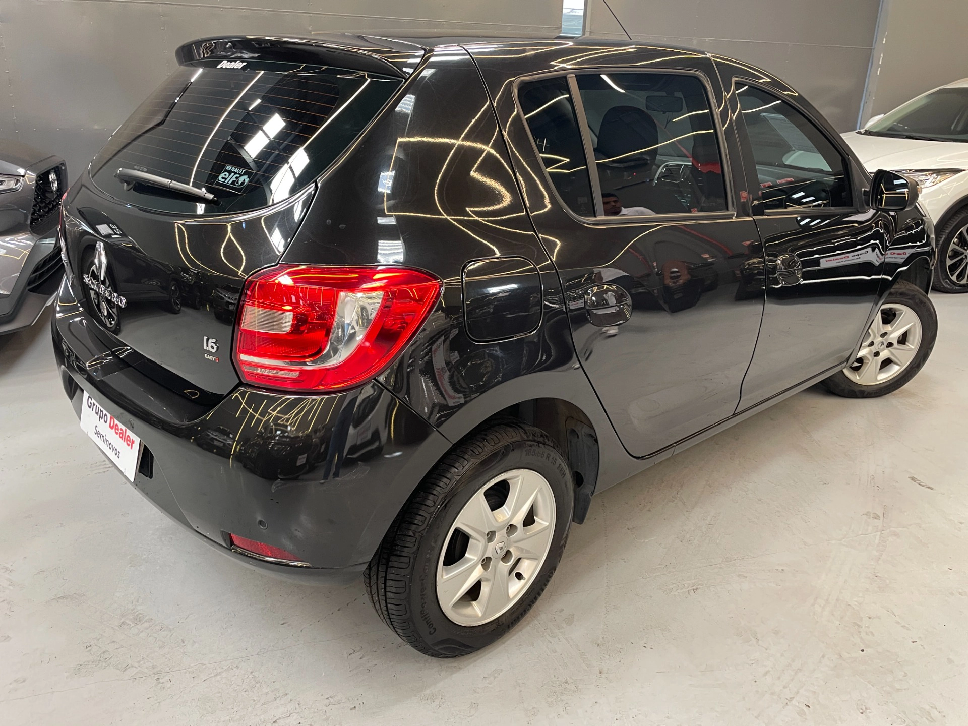 renault SANDERO 1.6 16V SCE FLEX DYNAMIQUE EASY-R 20175