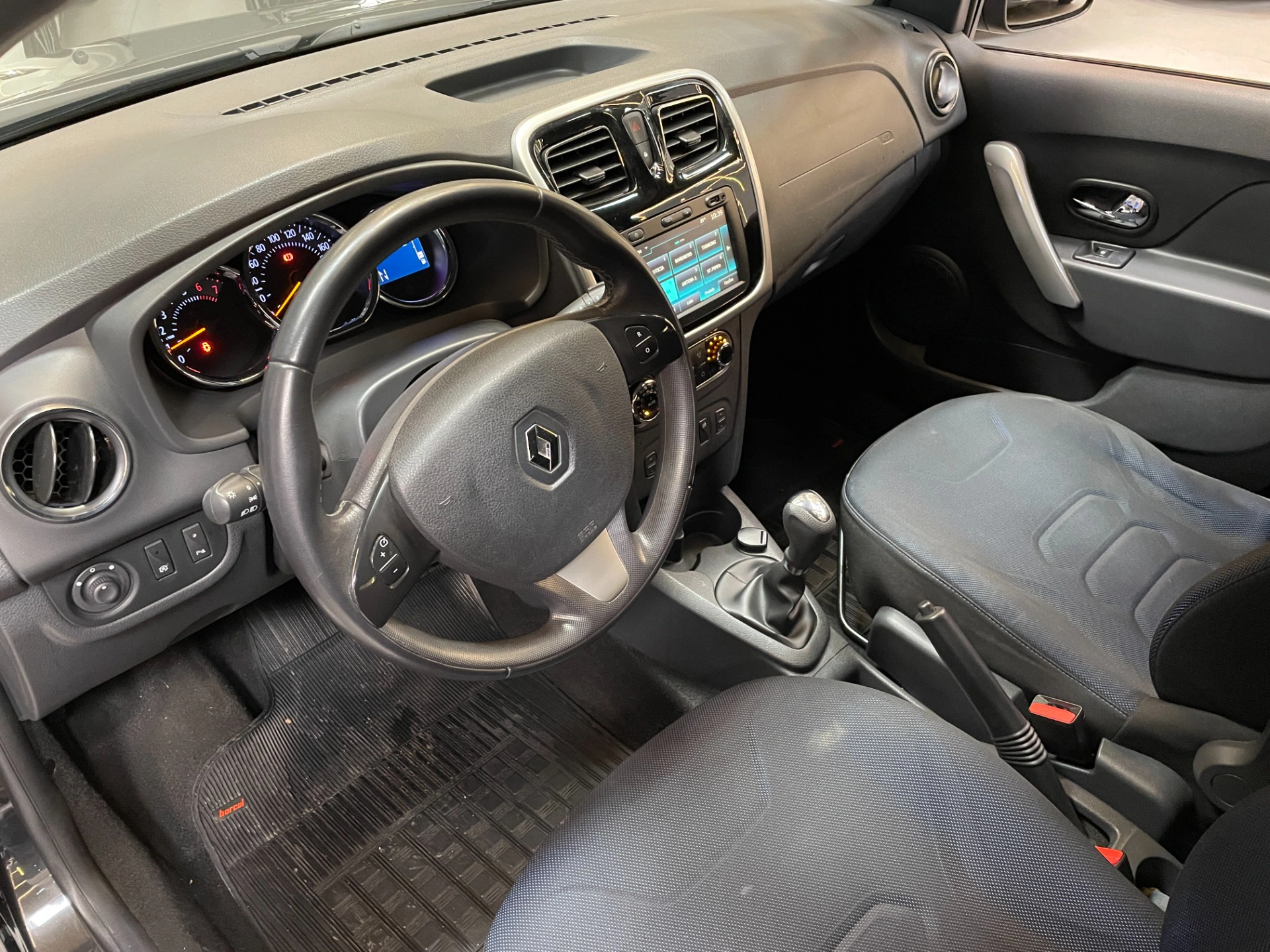 renault SANDERO 1.6 16V SCE FLEX DYNAMIQUE EASY-R 201713