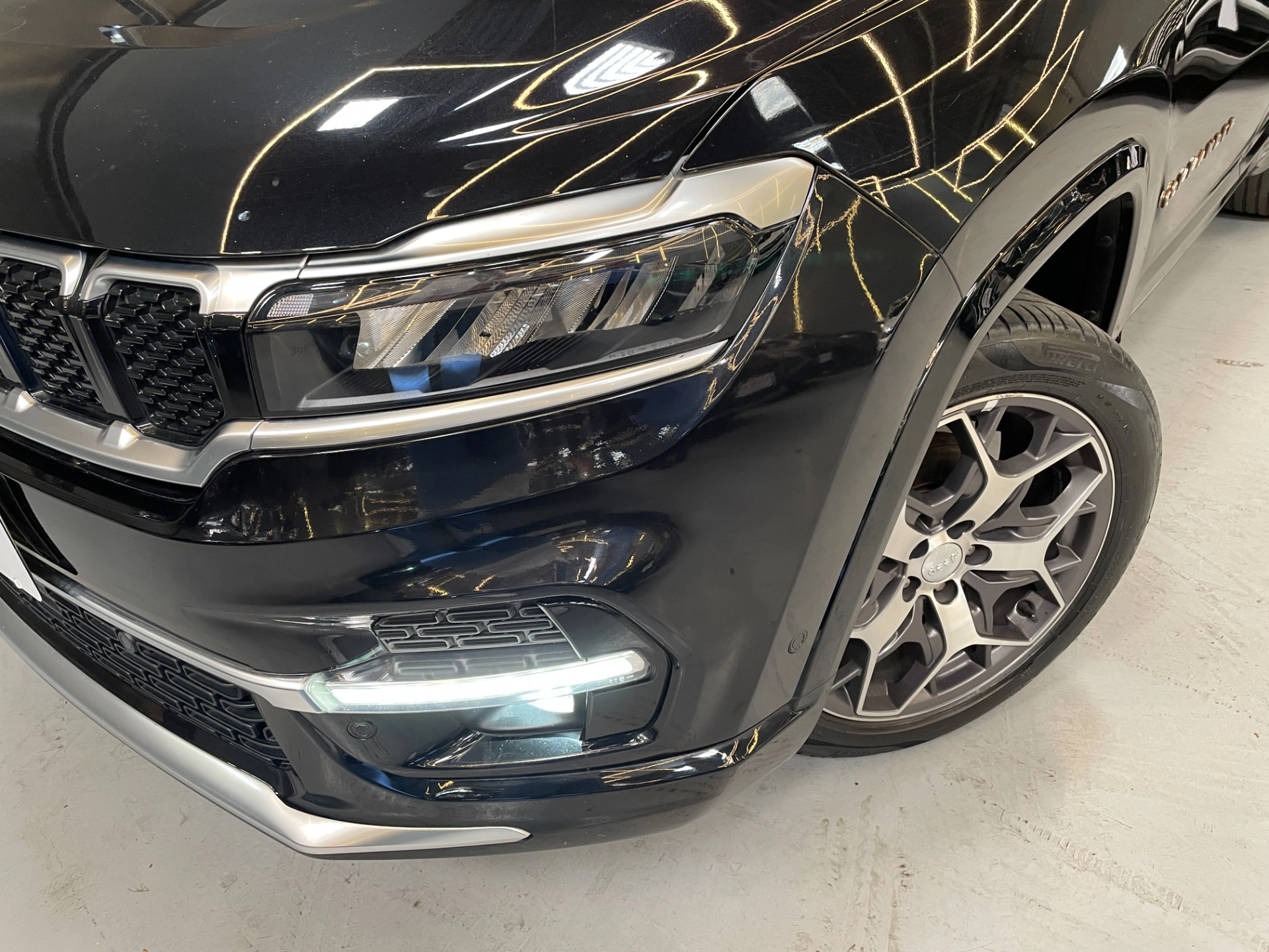 jeep COMMANDER 1.3 T270 TURBO FLEX OVERLAND AT6 20233