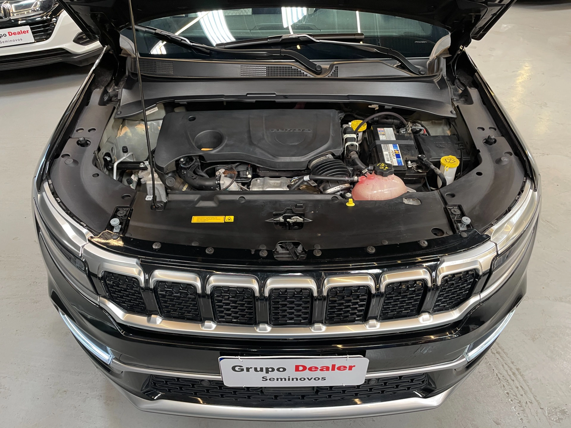 jeep COMMANDER 1.3 T270 TURBO FLEX OVERLAND AT6 202311