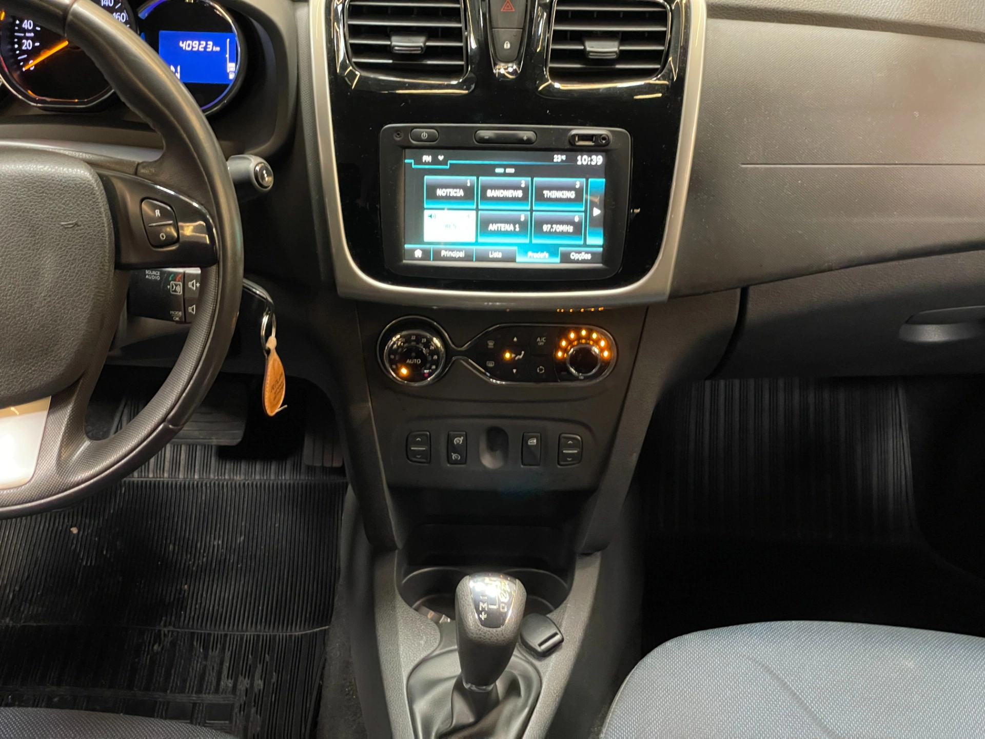 renault SANDERO 1.6 16V SCE FLEX DYNAMIQUE EASY-R 201715