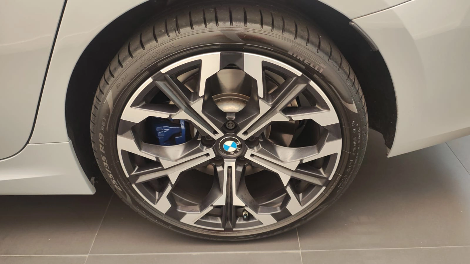 bmw 330E 2.0 16V TURBO HÍBRIDO M SPORT AUTOMÁTICO 20258