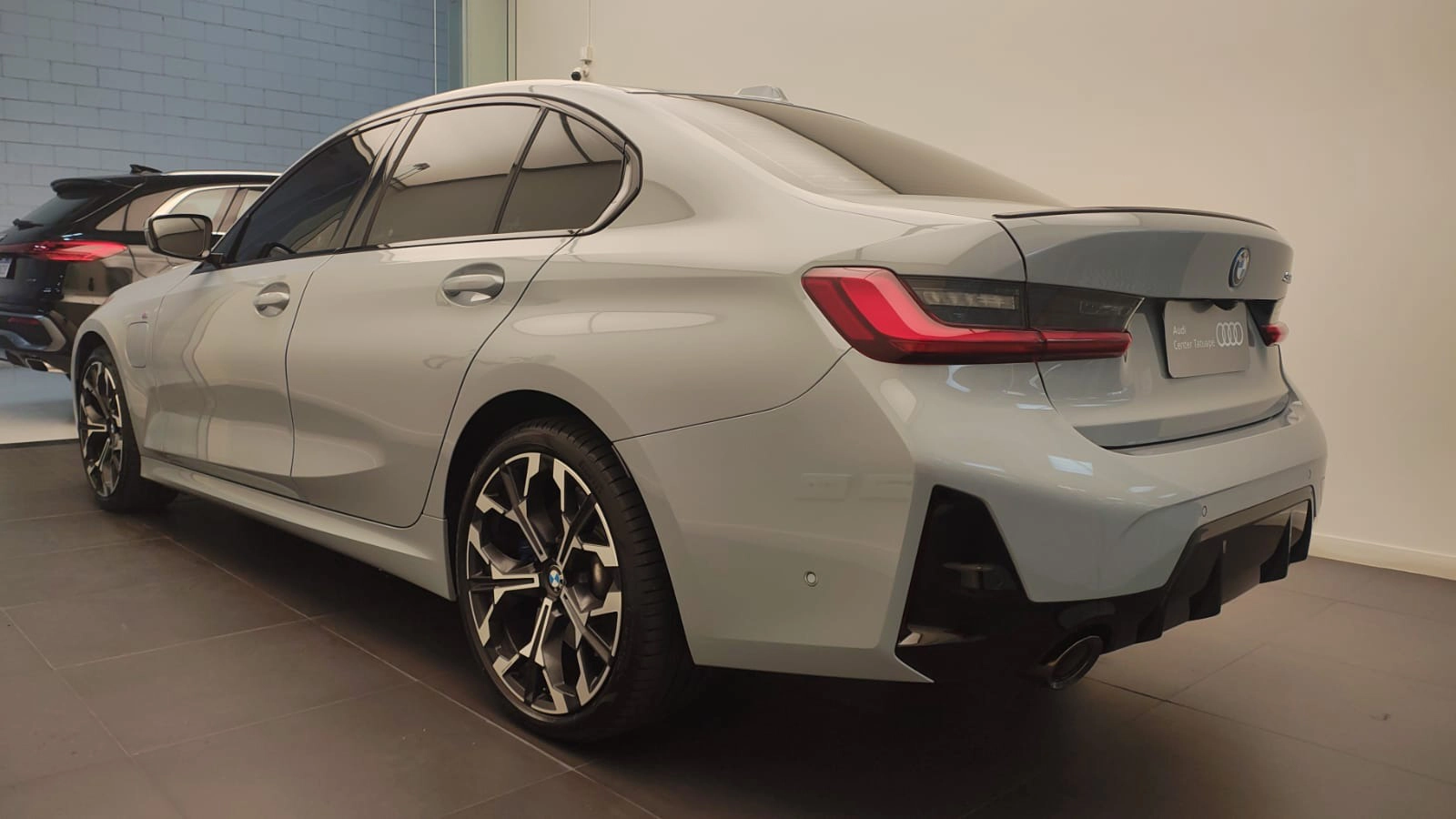 bmw 330E 2.0 16V TURBO HÍBRIDO M SPORT AUTOMÁTICO 20252