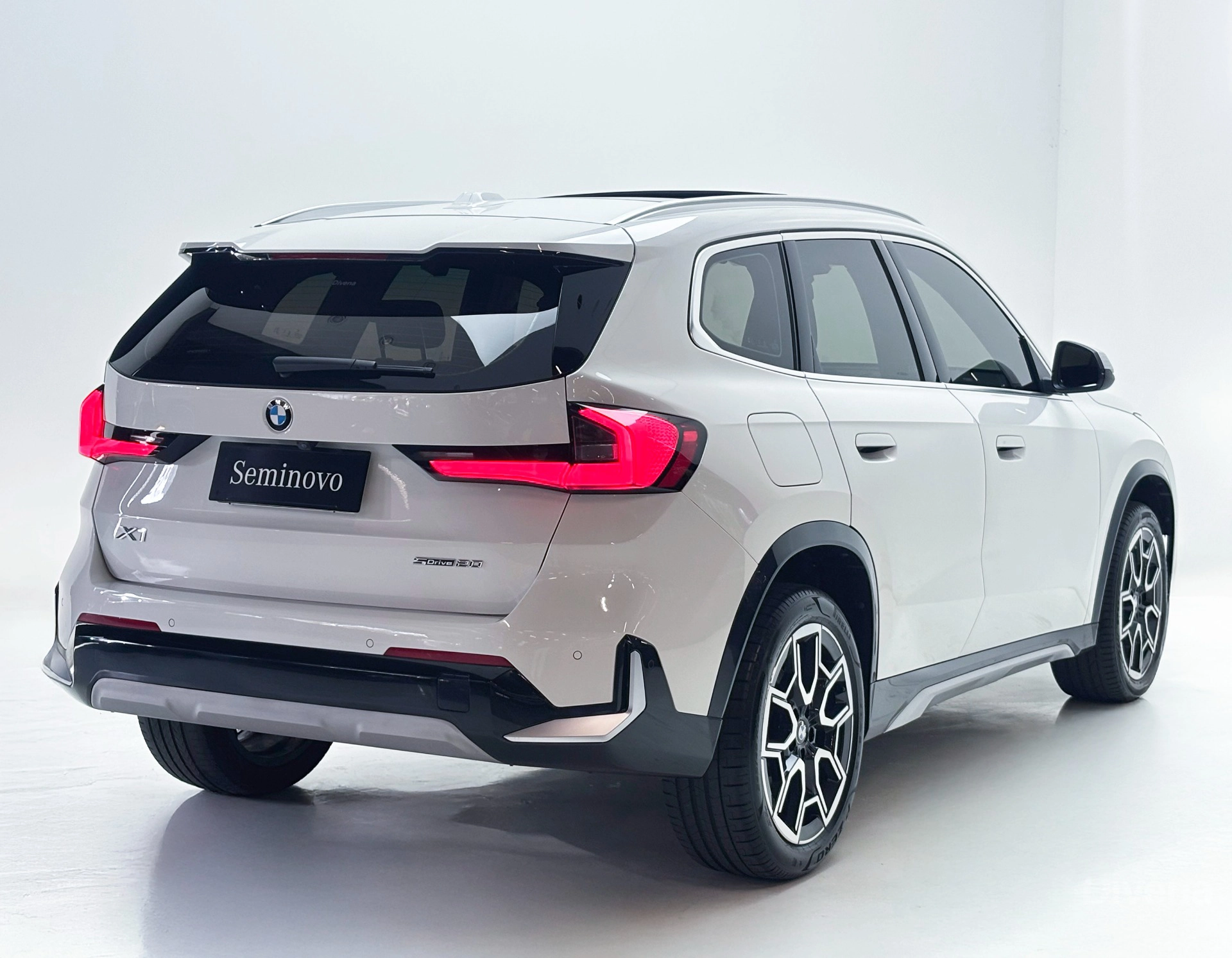 bmw X1 2.0 16V TURBO GASOLINA SDRIVE20I X-LINE STEPTRONIC 20243