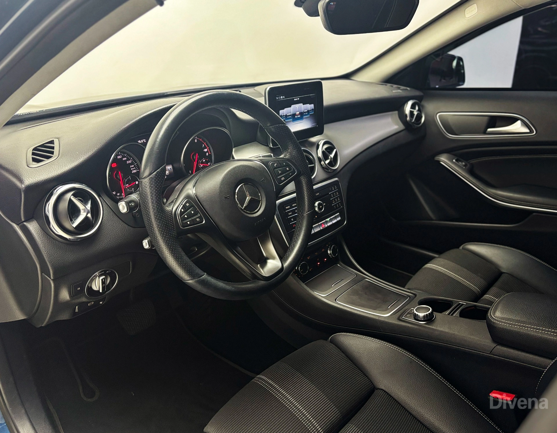 mercedes-benz GLA 200 1.6 CGI FLEX ADVANCE 7G-DCT 20195