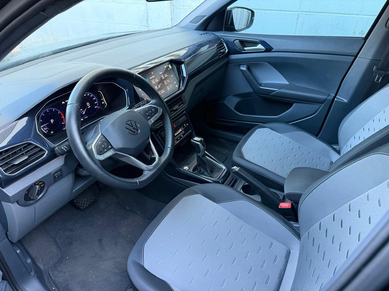 volkswagen T-CROSS 1.0 200 TSI TOTAL FLEX COMFORTLINE AUTOMÁTICO 20227